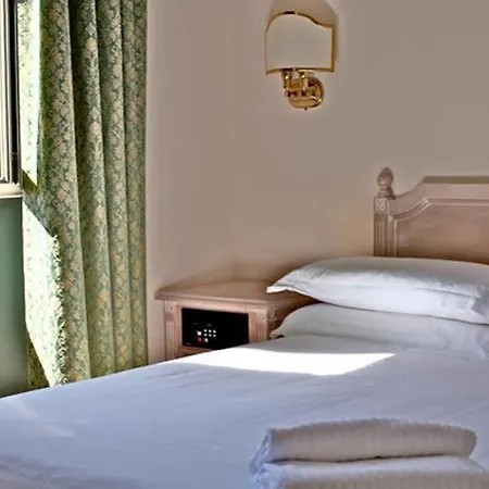 Torlonia فندق روما