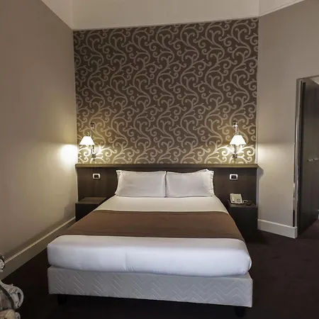 فندق Torlonia 4*